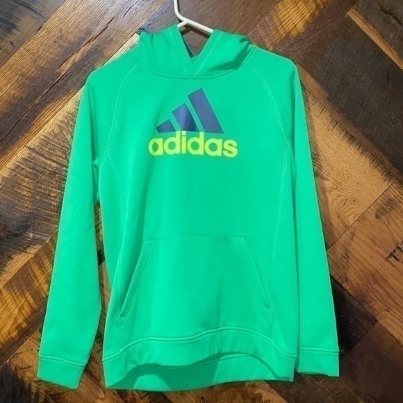 🏷 Name Your Price Sale 🏷 brand- Adidas, size YXL